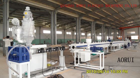 Πλαστικές ψύξη PPR και γραμμή παραγωγής σωλήνων ζεστού νερού, μηχανή εξώθησης σωλήνων PPR