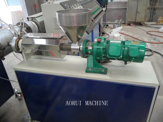 Ενιαία μηχανήματα παραγωγής σωλήνων βιδών πλαστικά, γραμμή εξώθησης σωλήνων PE για το νερό Suppy