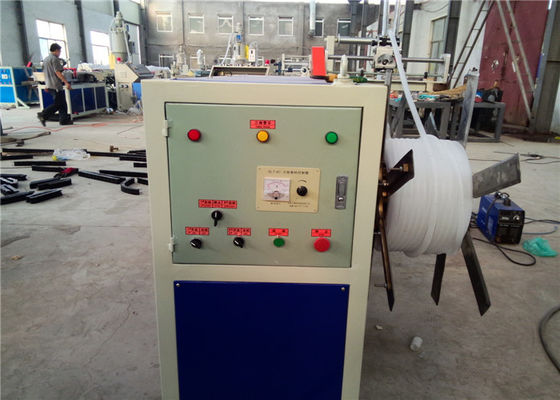 PE/πλαστικός ενιαίος εξωθητής βιδών PPR δροσερός και γραμμή παραγωγής σωλήνων ζεστού νερού, σωλήνας αγωγών pe που κατασκευάζουν τη μηχανή