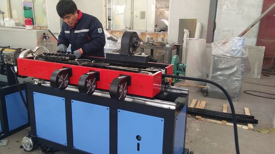 Καλή τιμή. Ανθεκτική πλαστική γραμμή εξώθησης σωλήνων/διπλοτειχισμένος ζαρωμένος σωλήνας PE που κατασκευάζει τη μηχανή σε απευθείας σύνδεση