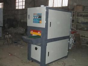Καλή τιμή. Σχεδιάγραμμα WPC/μηχανή βουρτσίσματος πινάκων/πιάτων, καυτή μηχανή τοποθέτησης σε στρώματα σε απευθείας σύνδεση