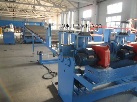 Καλή τιμή. 50HZ μηχανή εξωθητών πινάκων αφρού PVC, παραγωγή επιτροπής αφρού γραμμών παραγωγής πινάκων WPC σε απευθείας σύνδεση