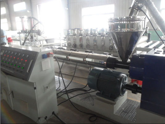 Καλή τιμή. 200kg/H ανακυκλωμένοι πλαστικοί κόκκοι που κατασκευάζουν τη μηχανή αυτόματο Granulator Masterbatch σε απευθείας σύνδεση