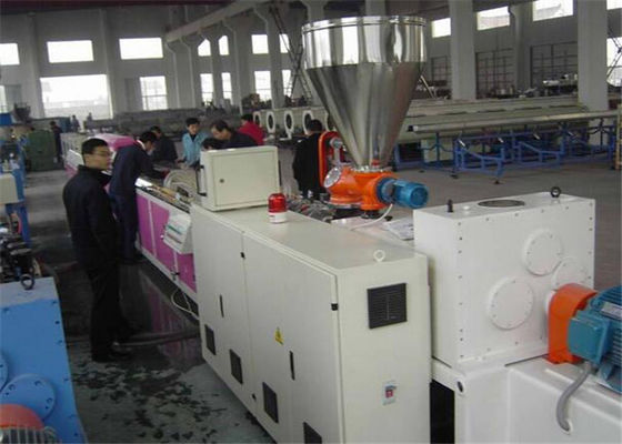 Καλή τιμή. Πλαστικό σχεδιάγραμμα PVC μηχανών εξωθητών PVC που κατασκευάζει τη μηχανή για το παράθυρο/την πόρτα σε απευθείας σύνδεση