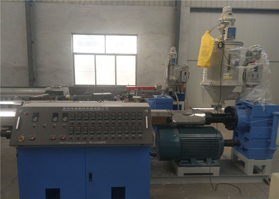 Ενιαία βίδα HDPE PE γραμμών εξώθησης σωλήνων τριών στρώματος πλαστικός LDPE σωλήνας που κατασκευάζει τη μηχανή
