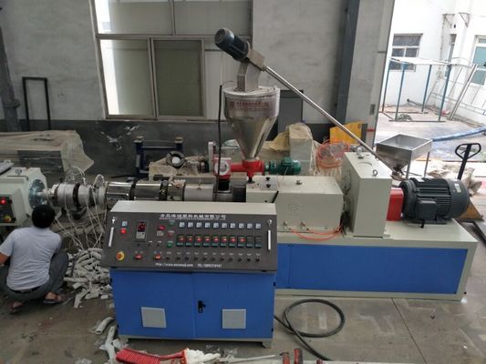 Ηλεκτρική γραμμή 16mm εξώθησης σωλήνων αγωγών PVC μηχανή κατασκευής σωλήνων