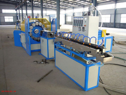 Καλή τιμή. Πλαστική γραμμή 90kg/H εξώθησης για τη μάνικα ινών PVC/το σωλήνα δερμάτων φιδιών σε απευθείας σύνδεση