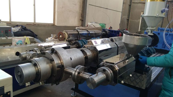 Γεωργική LDPE MPP πλαστική γραμμή 500KG/H εξώθησης σωλήνων για την παροχή αερίου